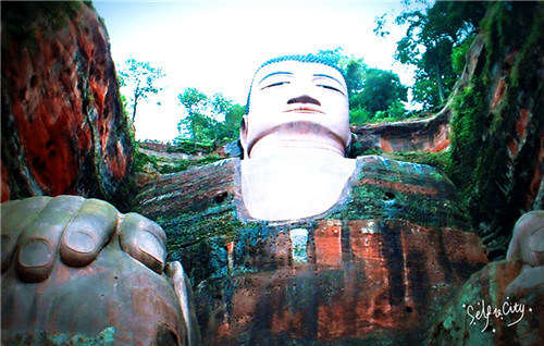 萱姿吳哥時(shí)光之旅發(fā)布會(huì)暨峨眉山世遺仙境前奏曲